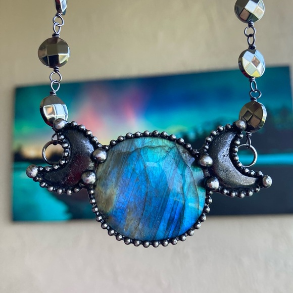 Natural blue iridescent flash labradorite gemstone triple moon goddess necklace - Picture 2 of 13